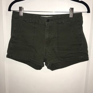 Green “Abercrombie&Fitch” “boyfriend short”